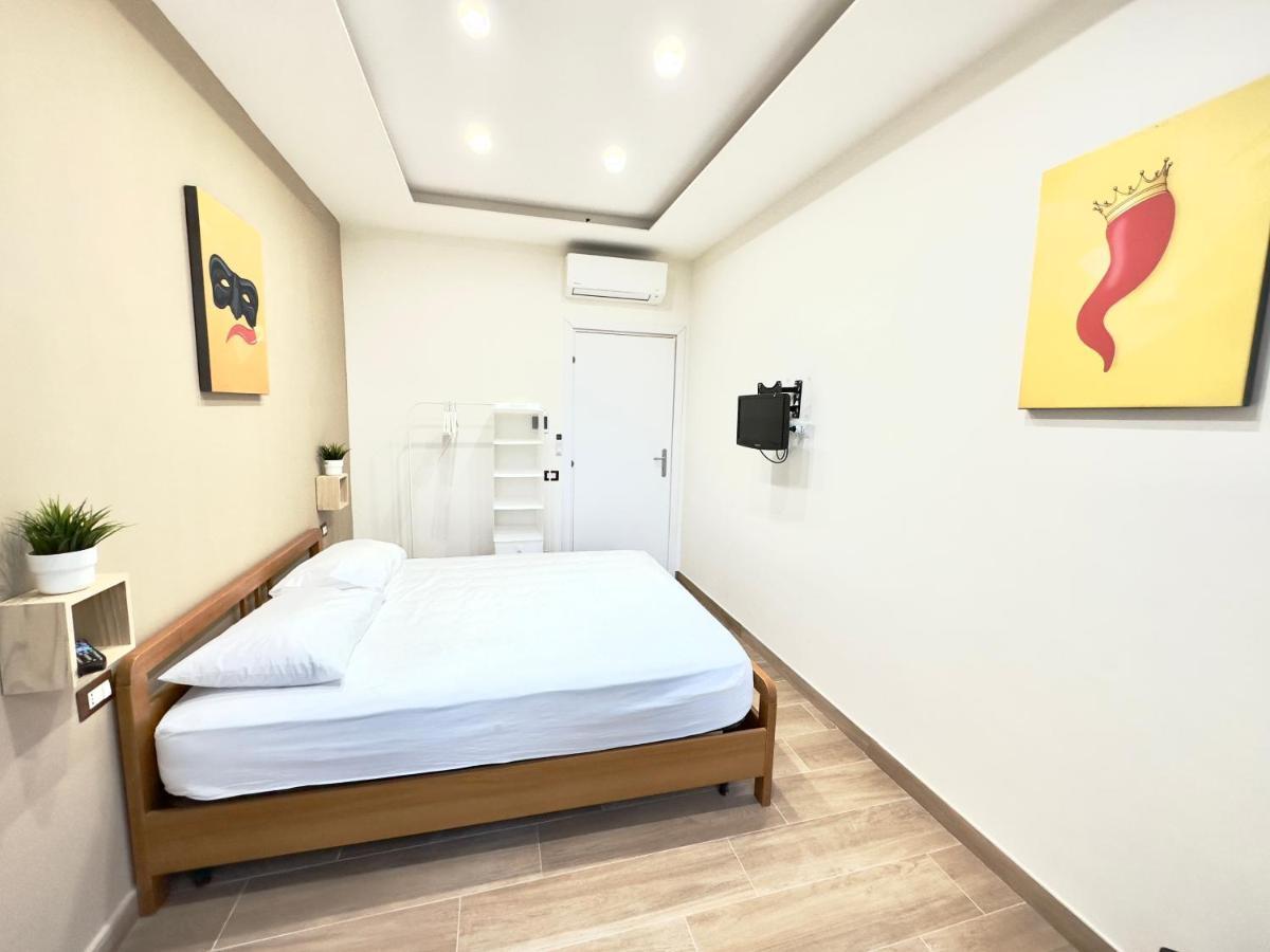 Vespucci Rooms Napoli Esterno foto