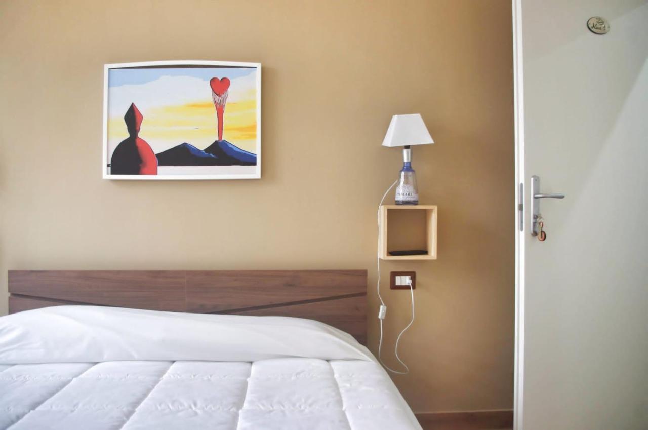 Vespucci Rooms Napoli Esterno foto