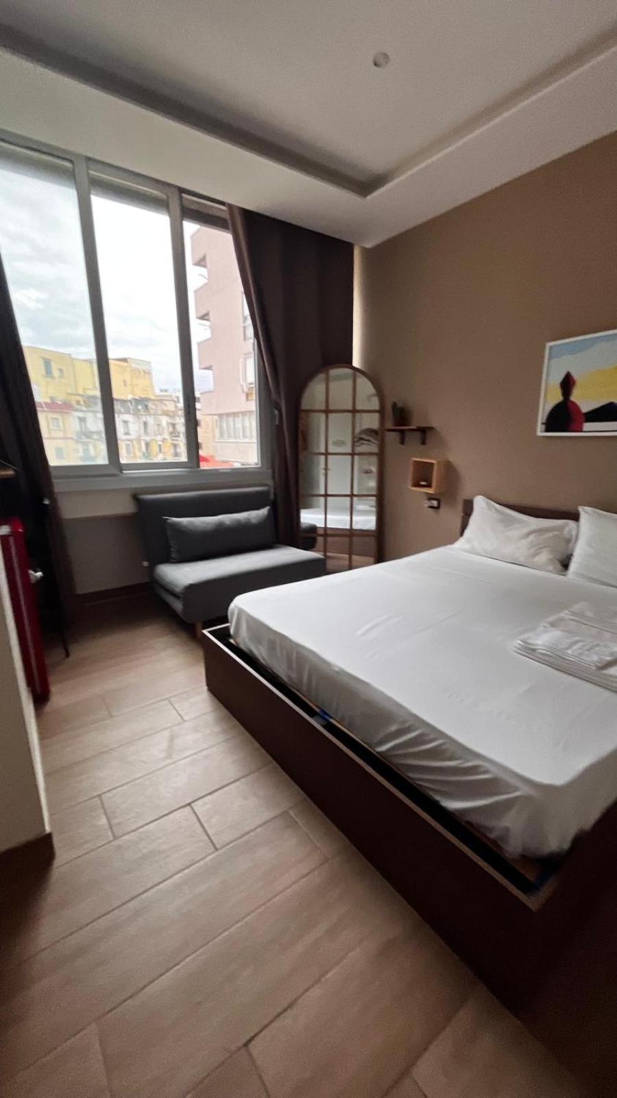 Vespucci Rooms Napoli Esterno foto